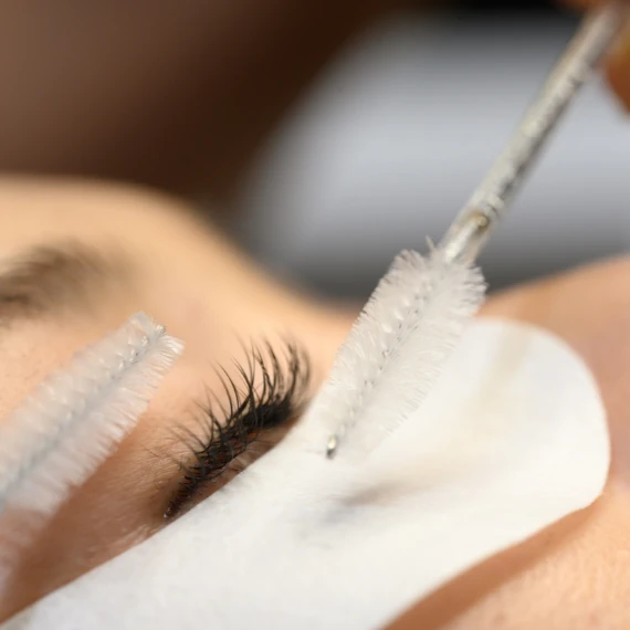 Lashes